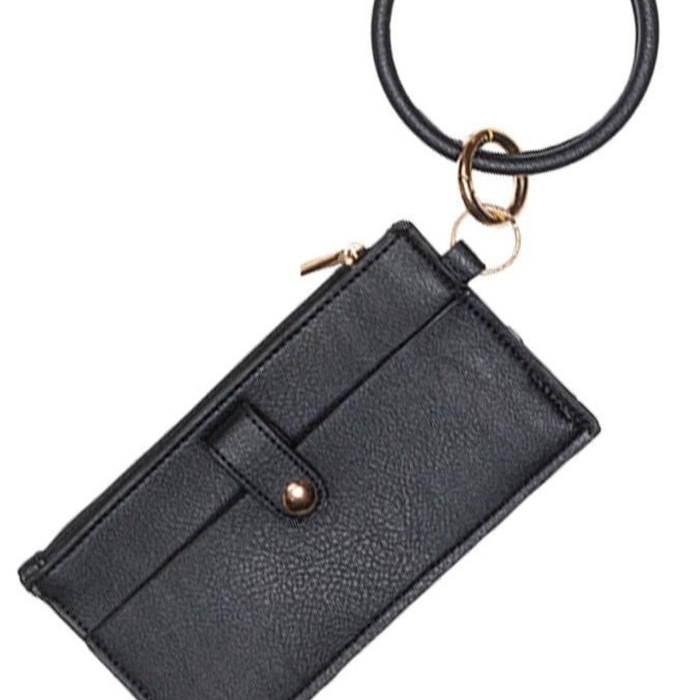 NWT!!  BLACK Wristlet With Detachable Bangle Keyring
